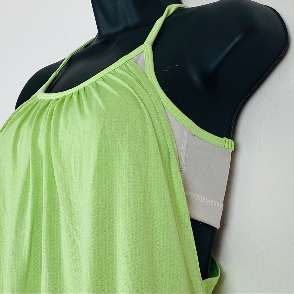 Lululemon No Limits Tank Top  Built in Bra Green - Picture 9 of 11